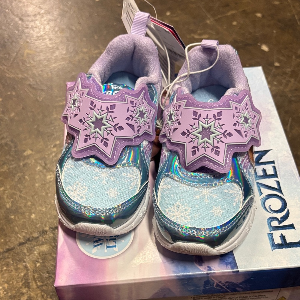 Disney frozen light up Kids Shoes with Purple and Blue Design